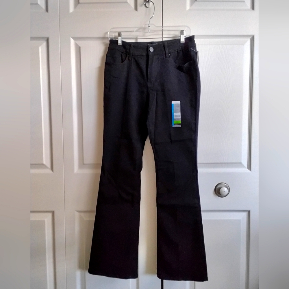 NOBO Mid Rise BootCut Jeans